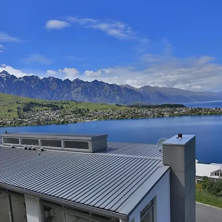Spectacular Panoramic 5Bedroom Lakeview Queenstown Exterior photo