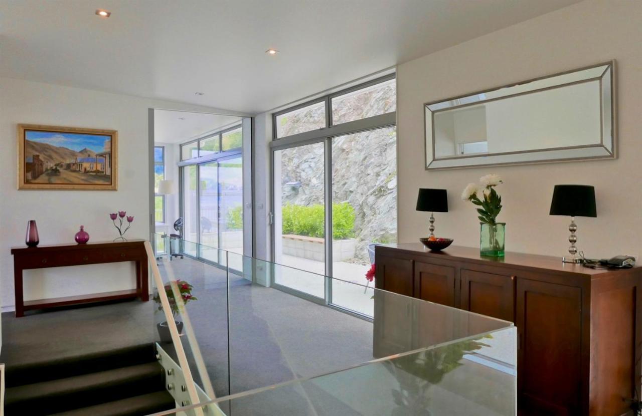 Ferienhaus Spectacular Panoramic 5bedroom Lakeview *