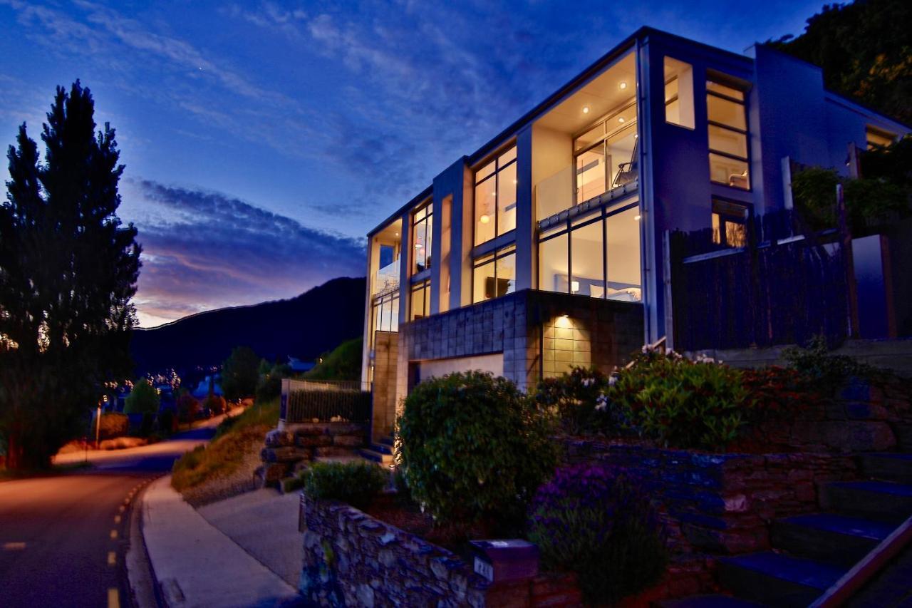 Ferienhaus Spectacular Panoramic 5bedroom Lakeview Queenstown