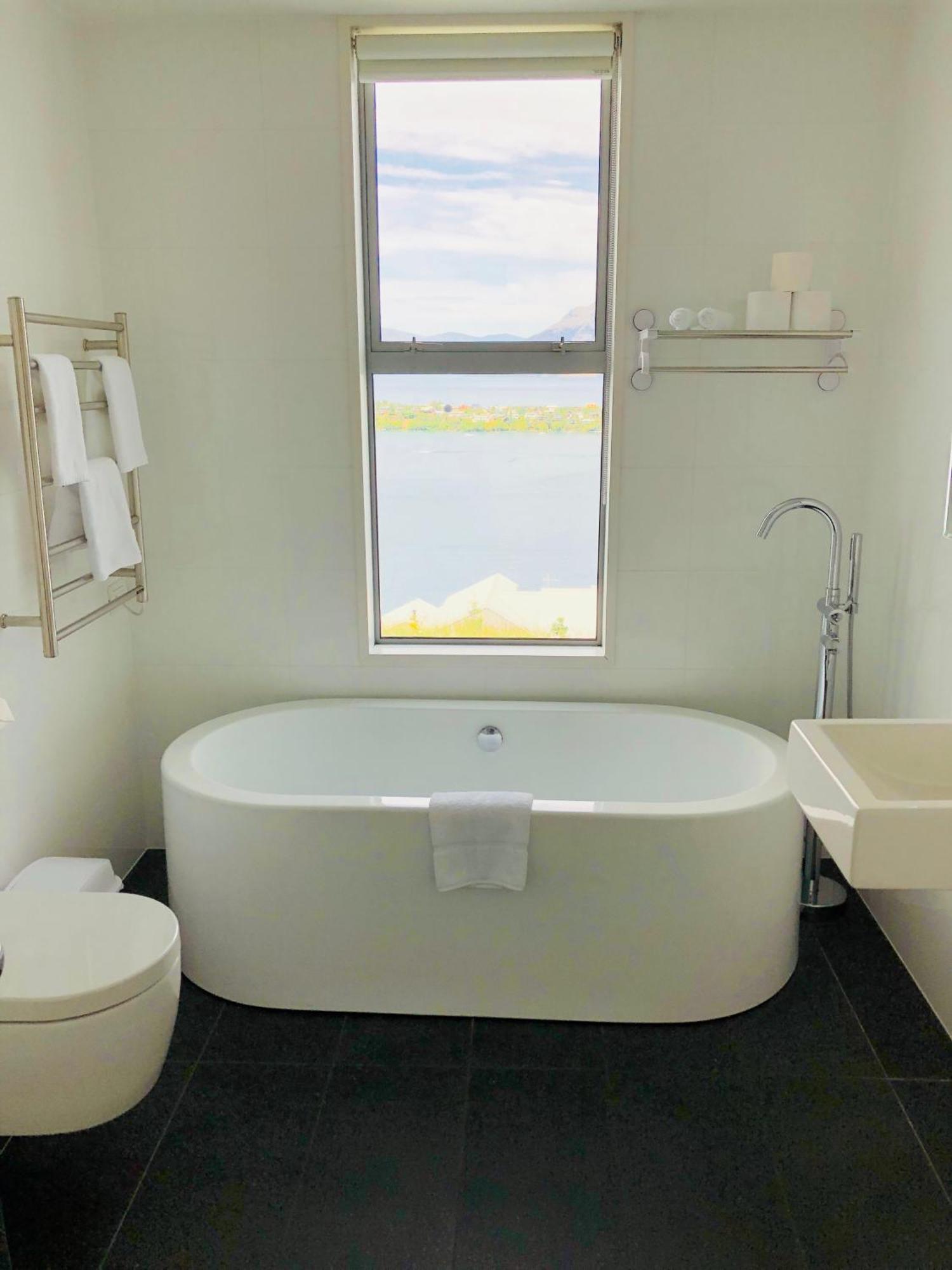 Ferienhaus Spectacular Panoramic 5bedroom Lakeview Queenstown