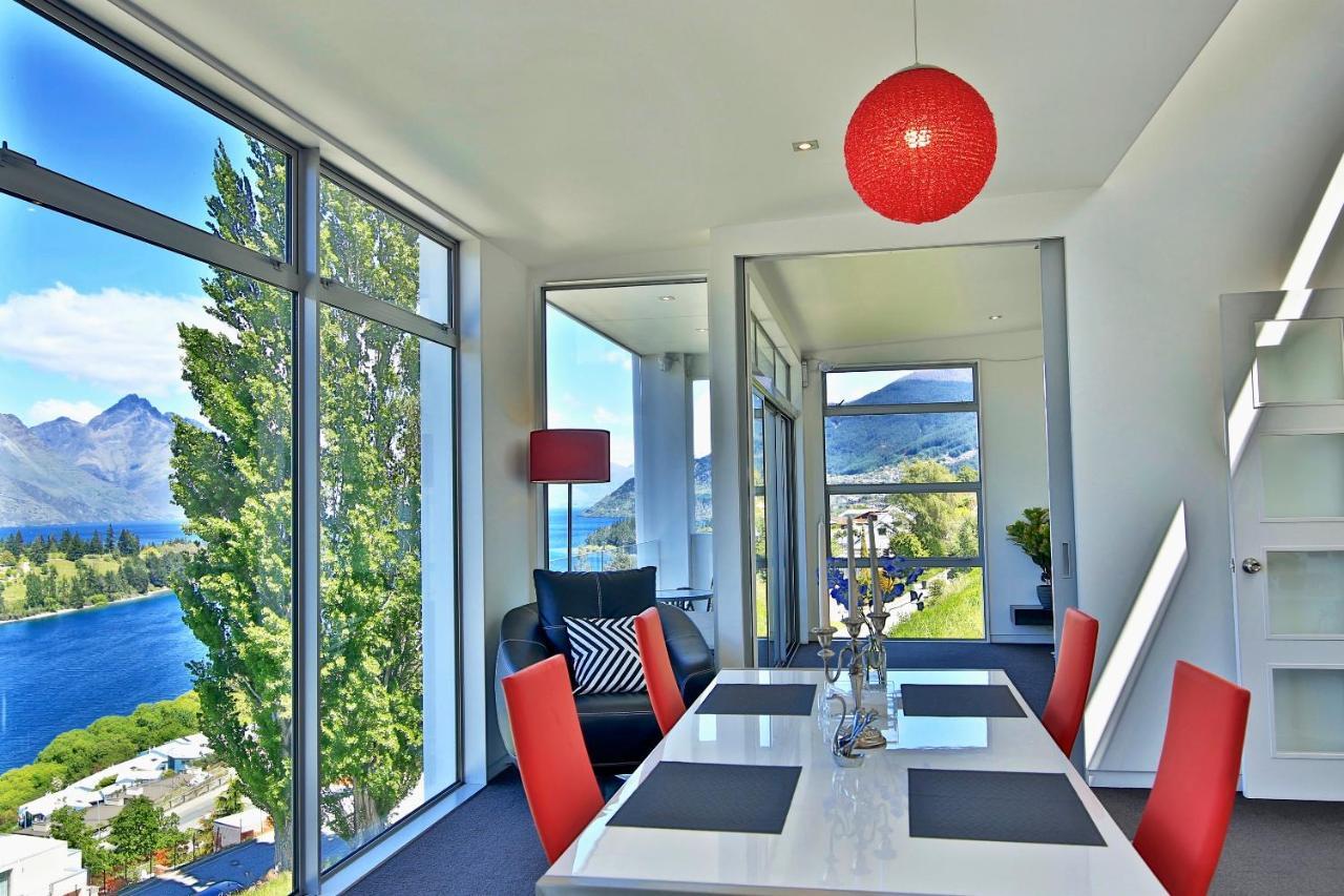 Ferienhaus Spectacular Panoramic 5bedroom Lakeview